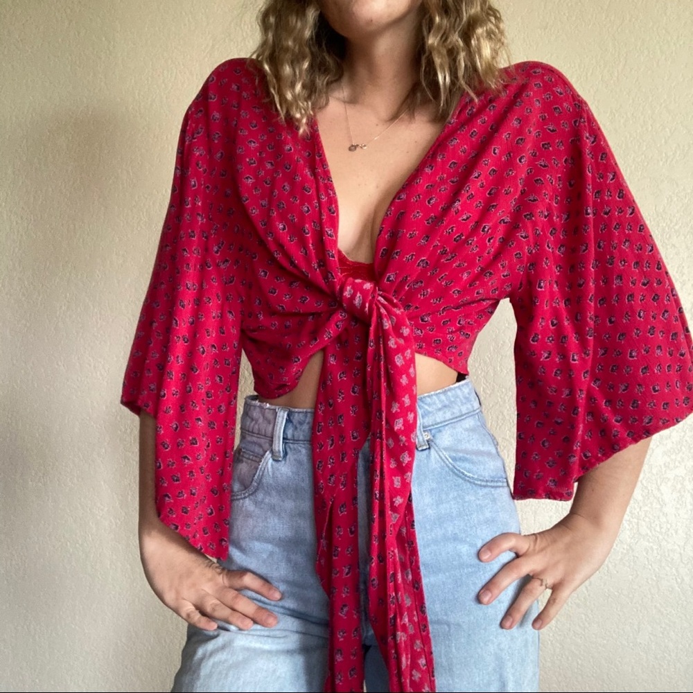 Billabong wrap top